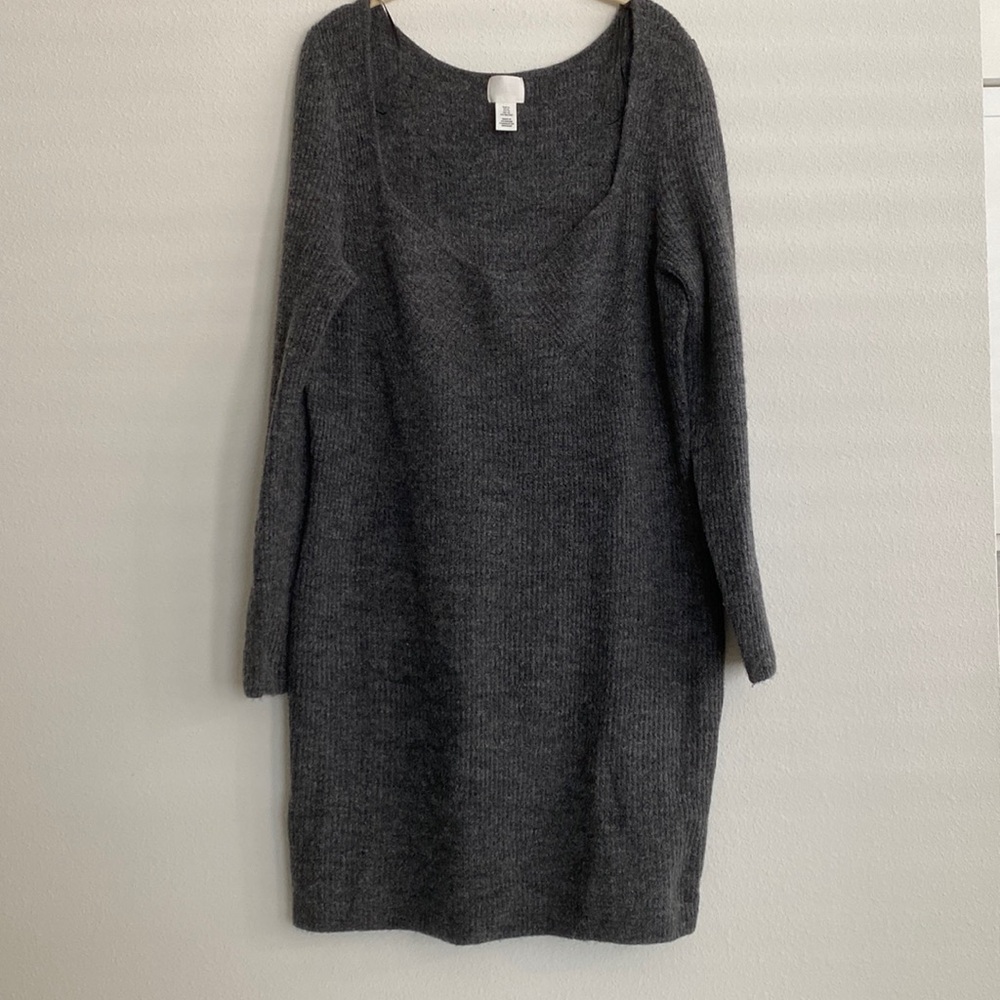 Mini sweater dress in dark gray color